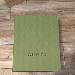 Gucci Olive Green Embossed Box